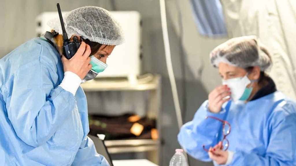 Coronavirus aux USA: crainte de pénuries dans les hôpitaux, Trump critiqué pour sa gestation