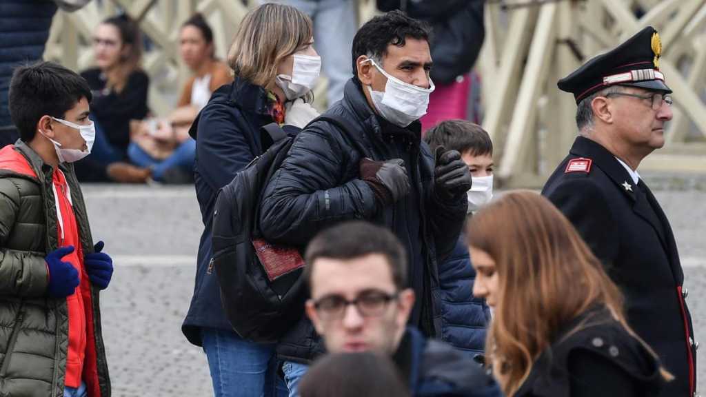 Un virologue chinois identifie la «grande erreur» de l’Occident dans la lutte contre le Covid-19