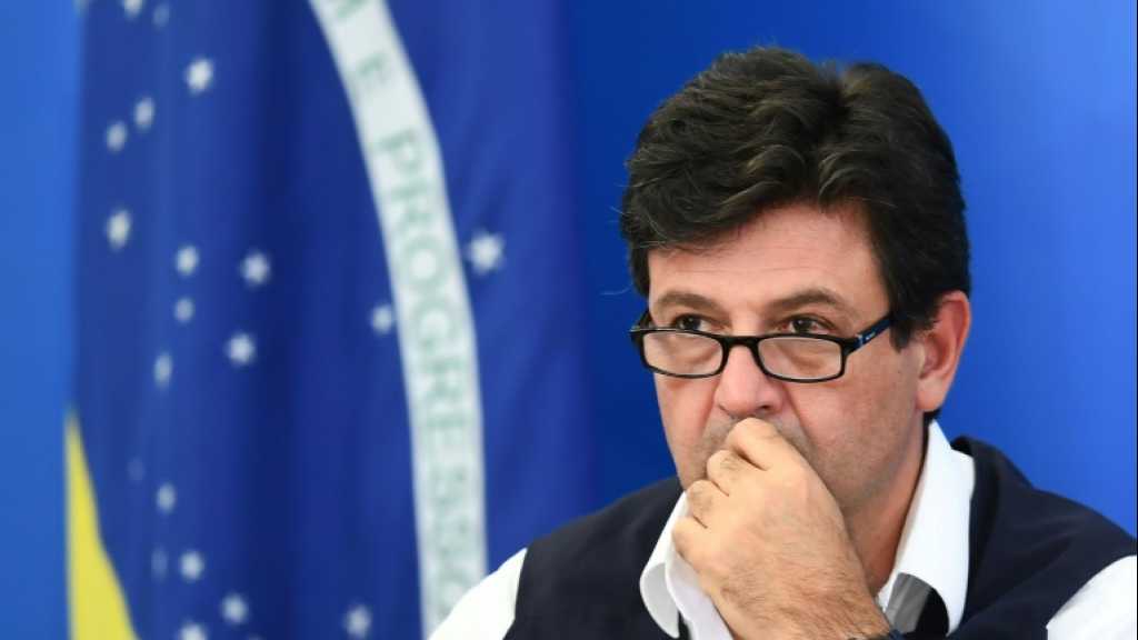 Brésil: Bolsonaro évince son ministre de la Santé en plein coronavirus
