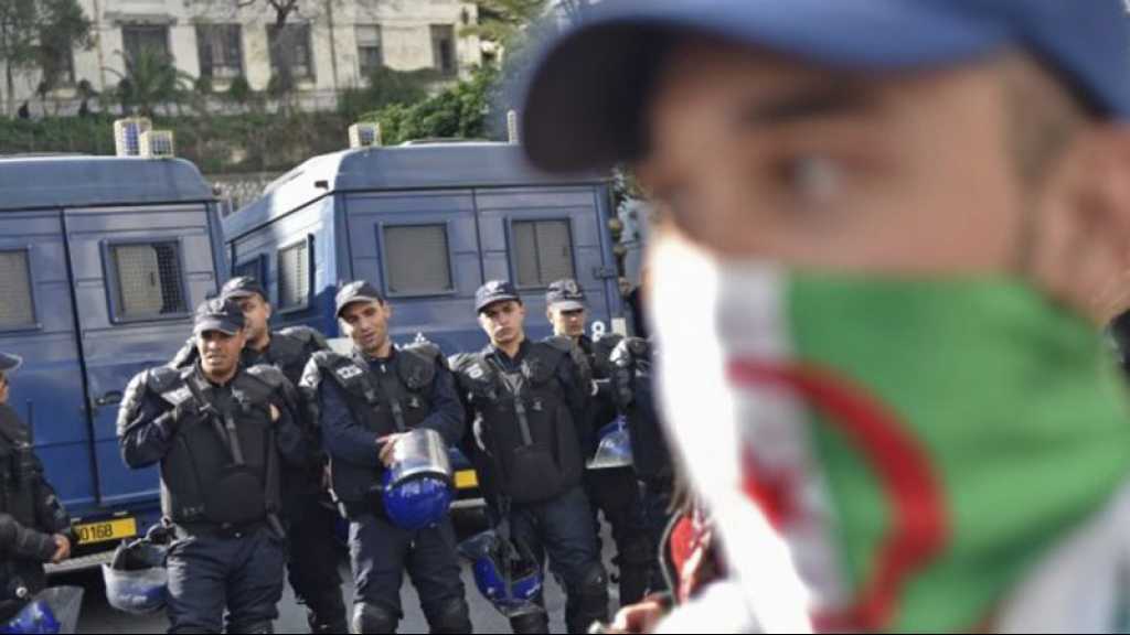 Algérie: manifestation contre la répression du «Hirak» malgré le virus