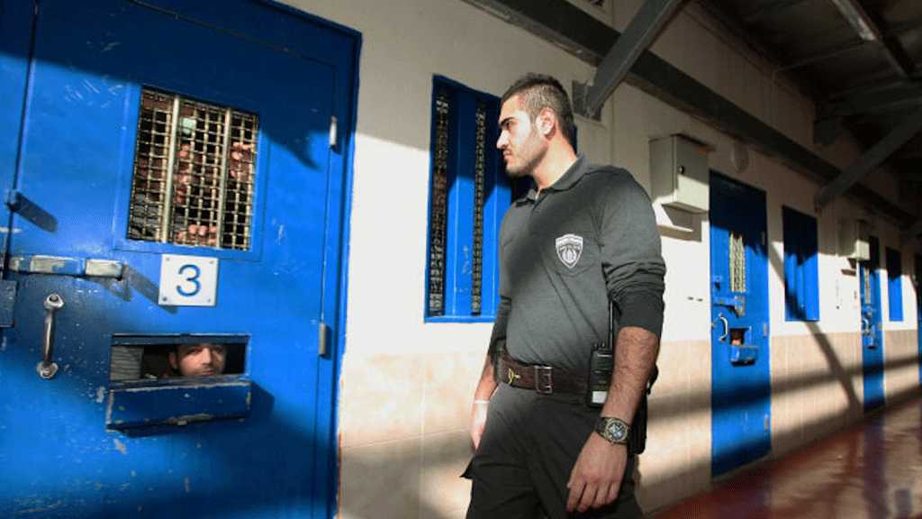Un 3ème détenu palestinien dans les prisons israéliennes atteint de Covid-19