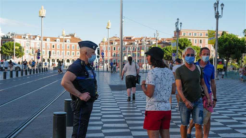 Coronavirus: l’Europe multiplie les mesures, Trump accusé de désinformation