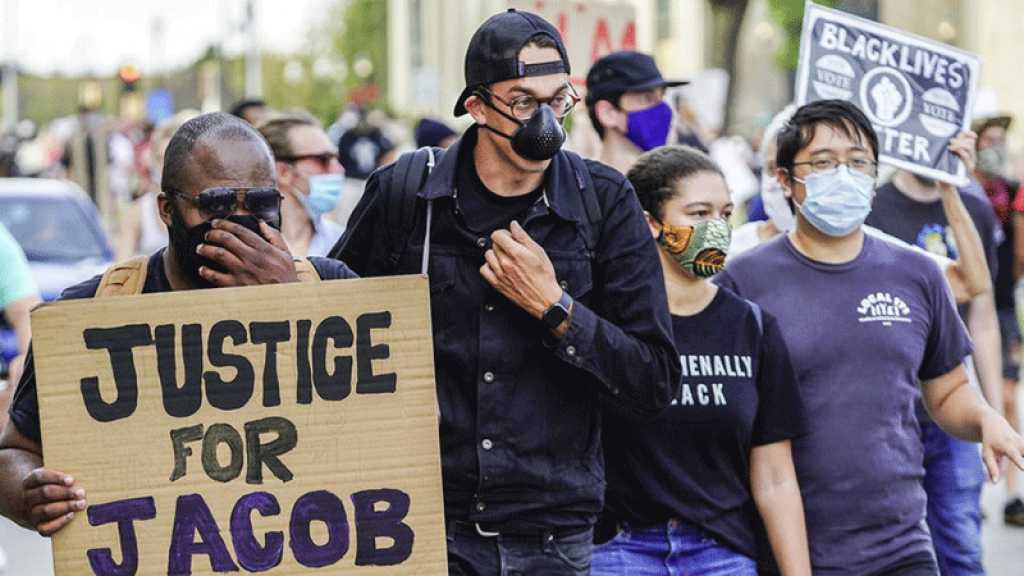La colère grandit aux Etats-Unis après une nouvelle violence policière