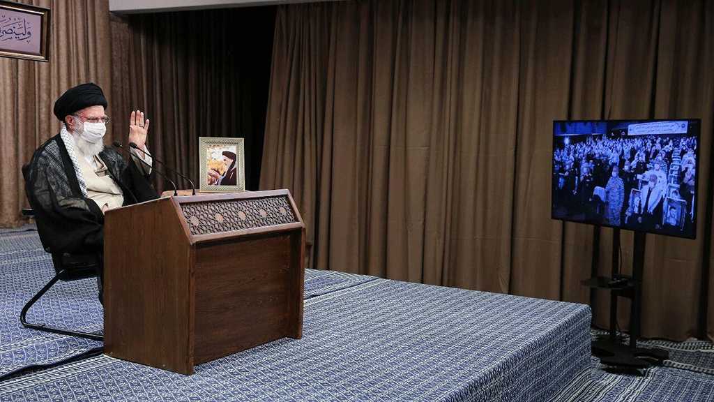 Sayed Khamenei: Pendant la guerre imposée, le monde entier a déployé ses forces contre l’Iran mais n’a pas pu atteindre son objectif