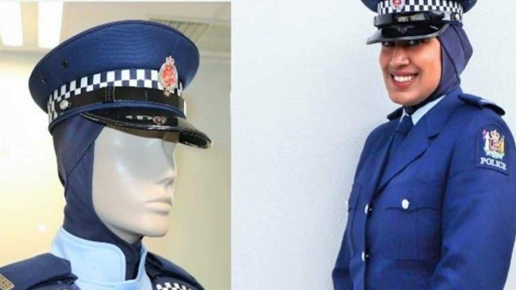 La police néo-zélandaise intègre le hijab à son uniforme