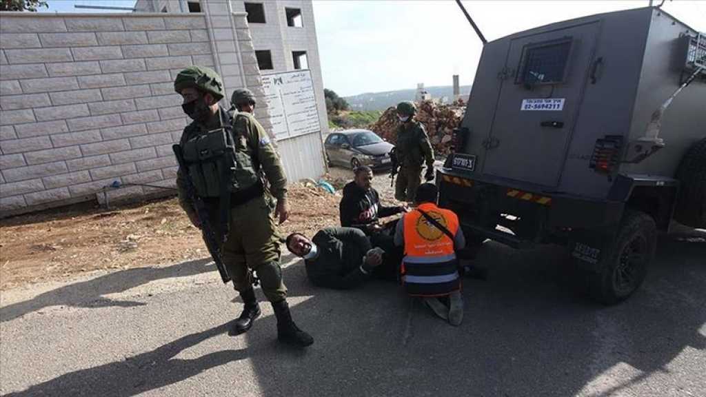 Ministère palestinien de la Santé: Trois Palestiniens grièvement blessés par des balles israéliennes