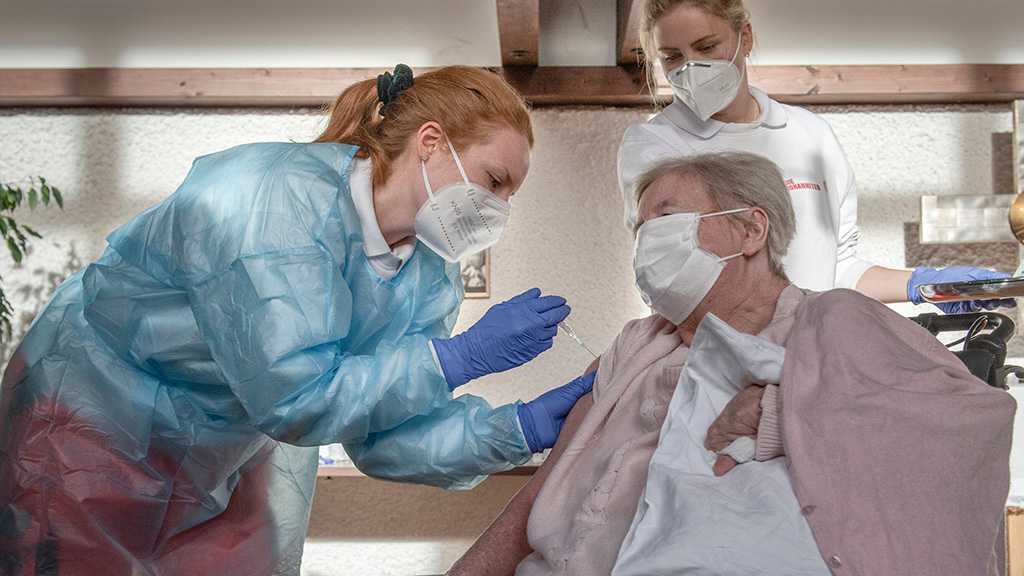 Covid-19 : L’UE a lancé sa campagne de vaccination, le pire reste à venir aux Etats-Unis