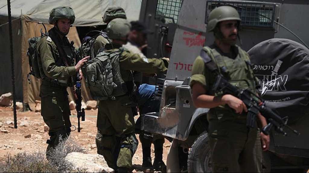 «Israël» arrête 20 Palestiniens, dont deux dirigeants du Hamas