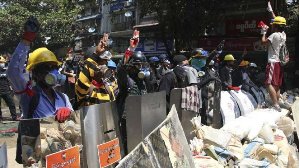 Birmanie: magasins et usines fermés après l’appel à la grève générale, deux manifestants tués