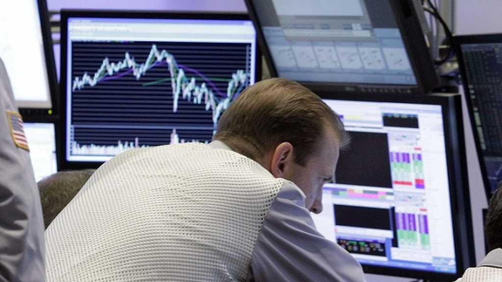 Covid-19: les marchés européens se réveillent inquiets