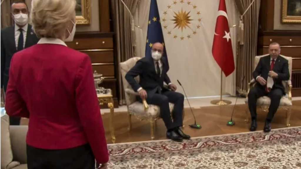 «Sofagate»: Ursula von der Leyen met en garde Charles Michel