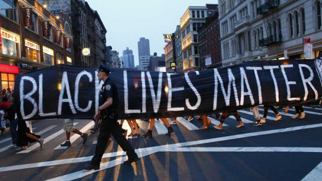 «Nos communautés sont plus terrorisées que sous Trump»: BLM critique une mesure de Joe Biden