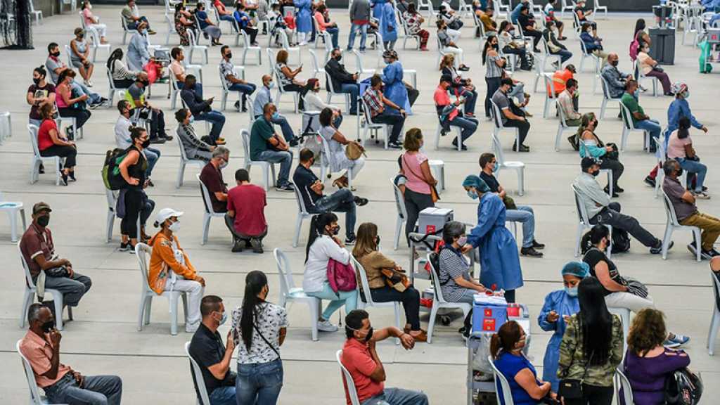 Vaccins anti-Covid: deux milliards de doses administrées dans le monde