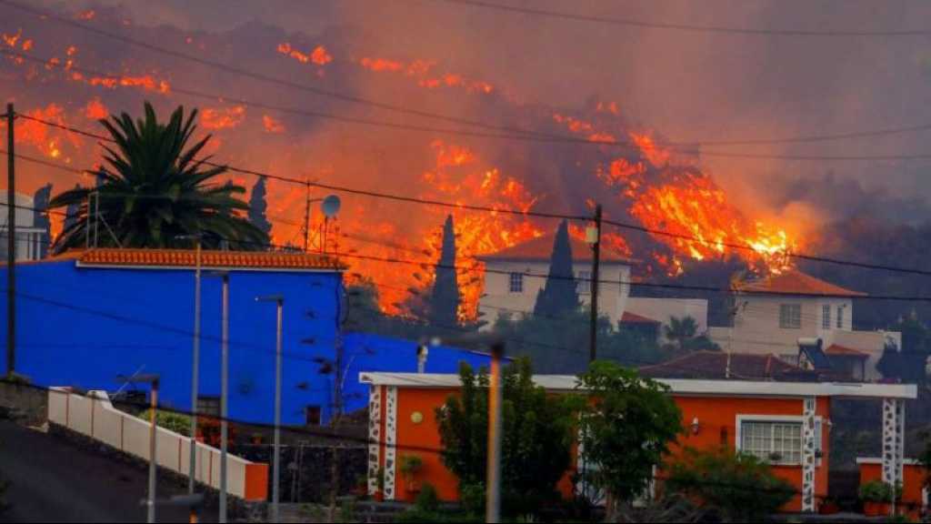 Eruption volcanique aux Canaries: «une centaine» de maisons détruites par la lave
