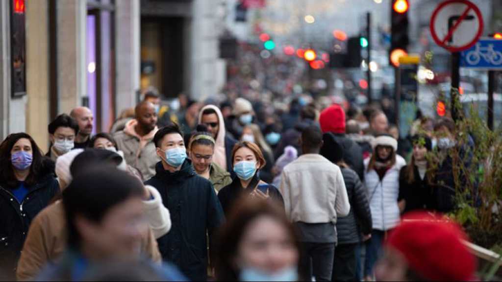 Coronavirus: Omicron se diffuse plus rapidement et les vaccins sans doute moins efficaces, selon l’OMS