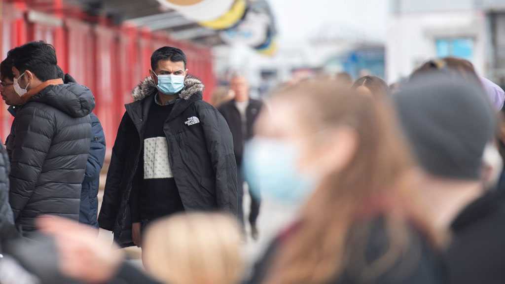 Omicron: les restrictions se multiplient de nouveau dans le monde