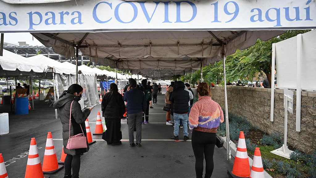 Covid-19: le risque lié à Omicron «très élevé», dit l’OMS, nouveaux records de contaminations quotidiennes