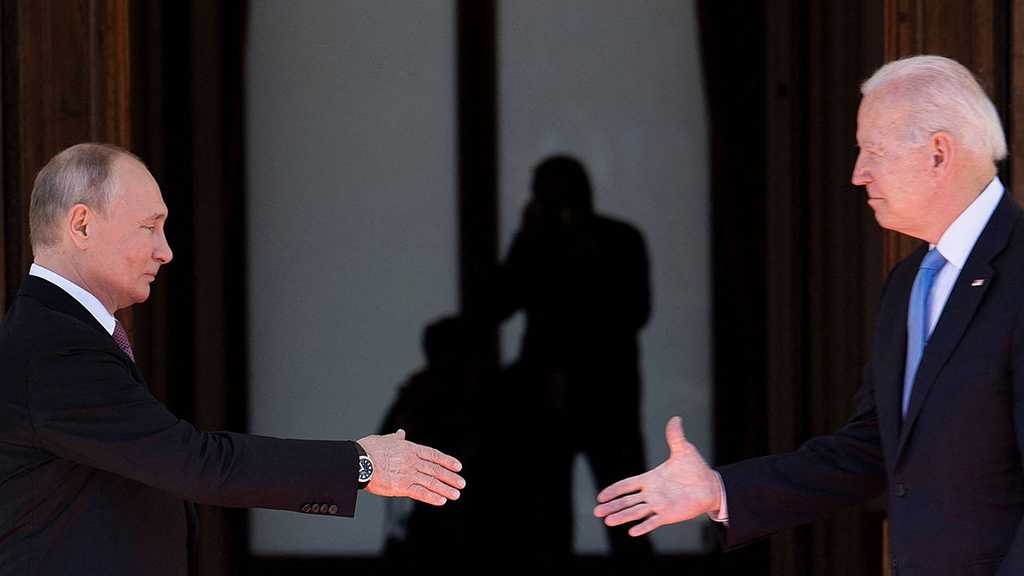 Ukraine: Biden et Poutine acceptent un sommet proposé par Macron