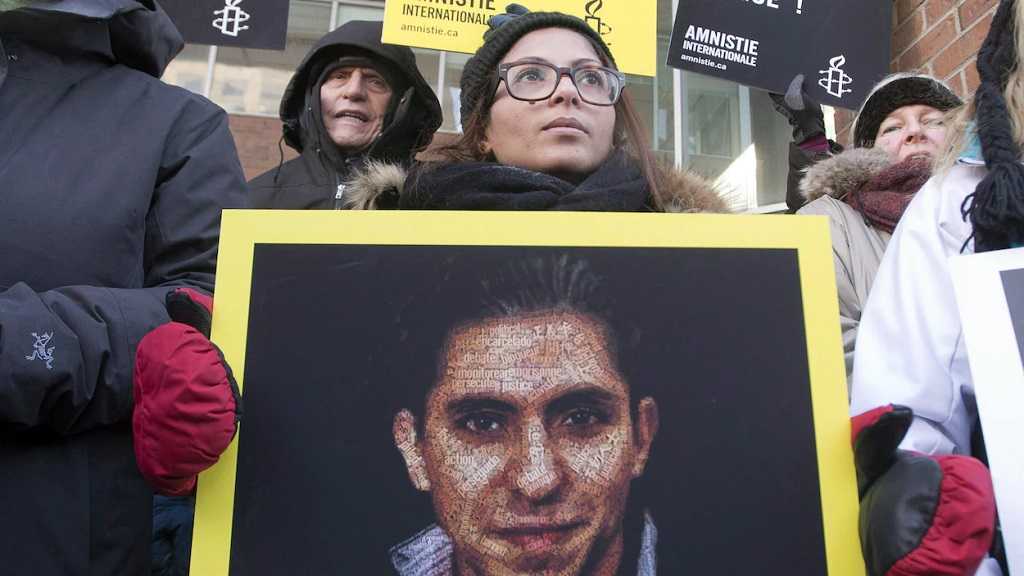 Les proches de Raif Badawi attendent sa libération