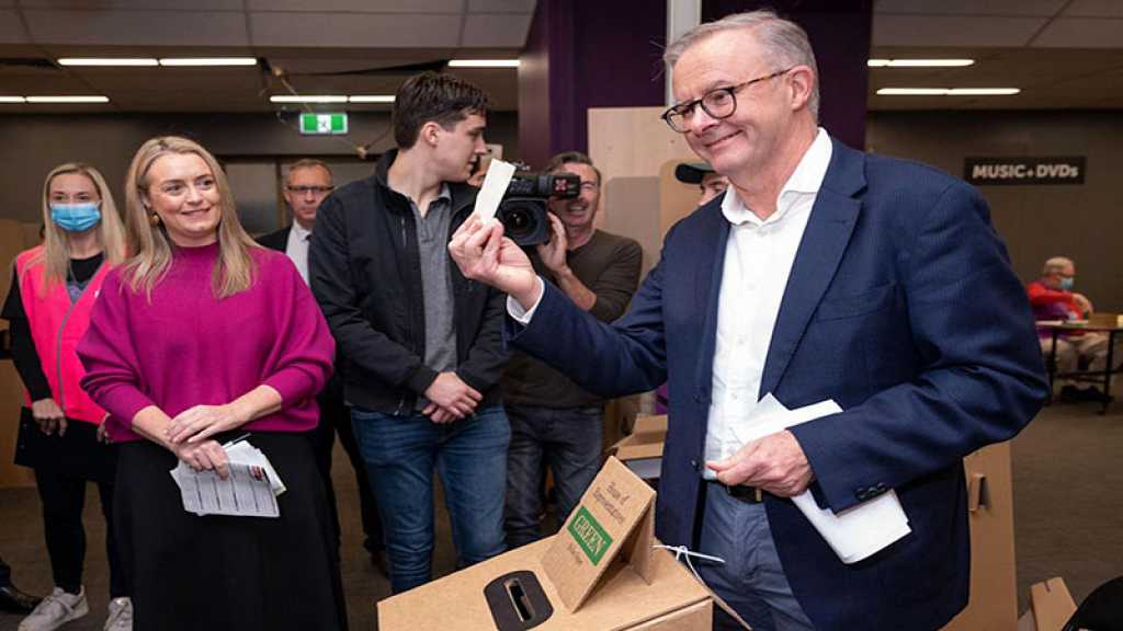 Les Australiens ont voté, les travaillistes favoris pour revenir au pouvoir