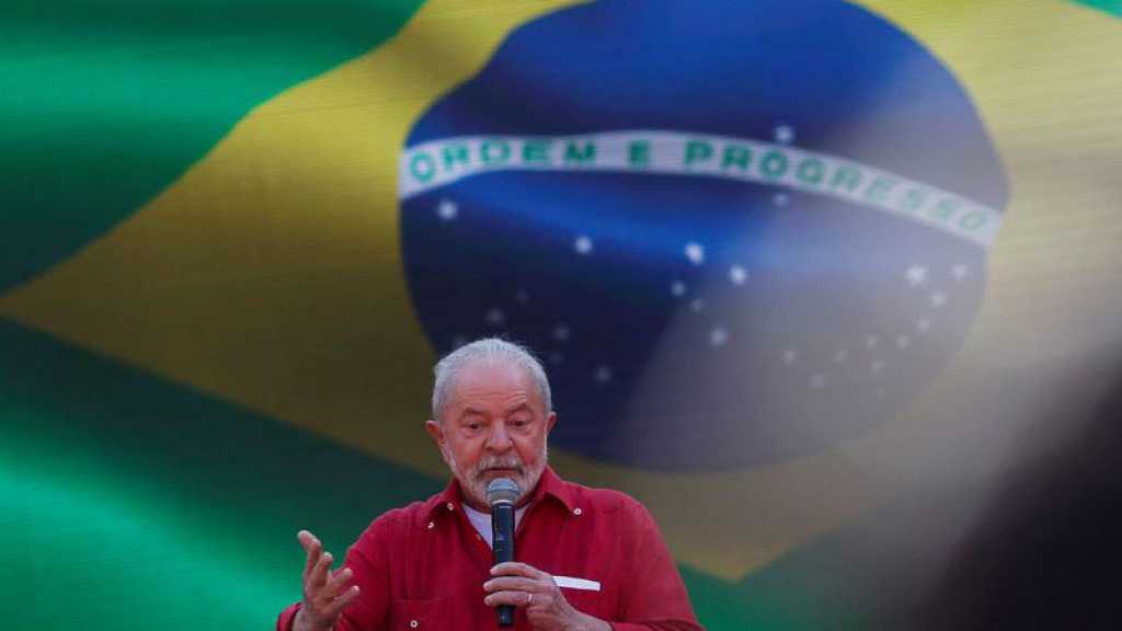 Brésil: Lula reste largement devant Bolsonaro à trois jours de la présidentielle