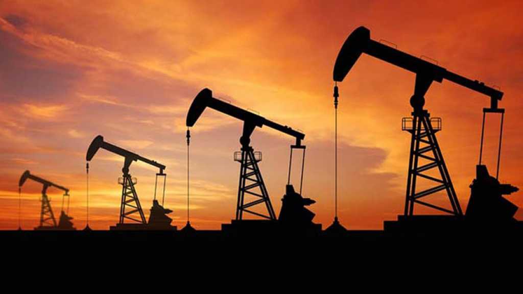 Les cours du pétrole bondissent, baisse de production en vue