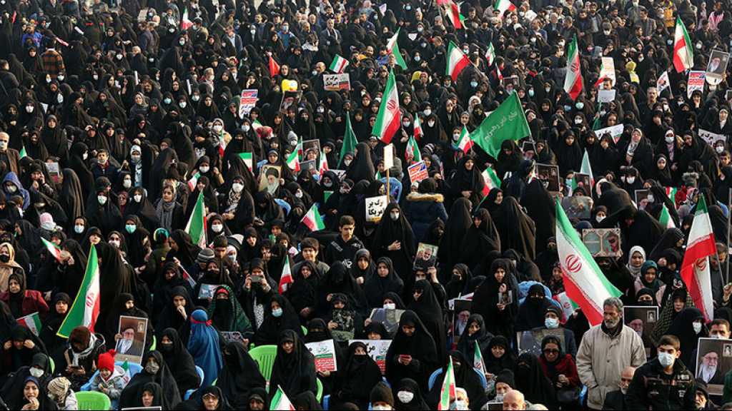 Les Iraniens renouvellent l’allégeance à la Révolution islamique (photos)