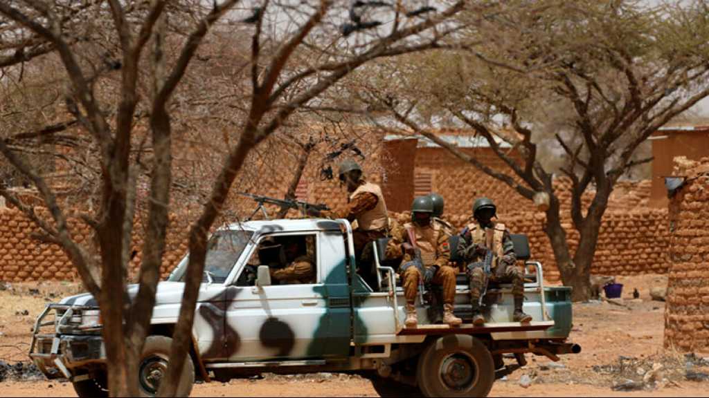 Au Burkina Faso, cinq personnes, dont deux soldats, tuées lors d’une attaque terroriste