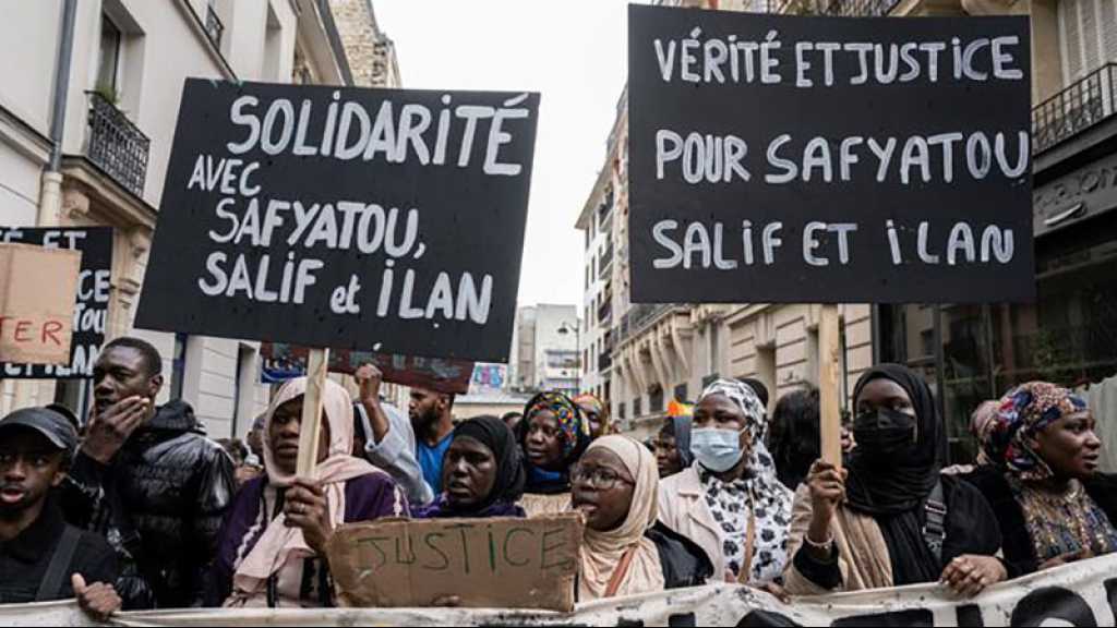 France: à Paris, des manifestants en soutien à des ados percutés par la police