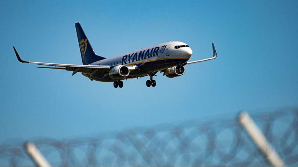 «Préparez-vous à l’atterrissage à Tel-Aviv en Palestine occupée», lance une hôtesse de Ryanair