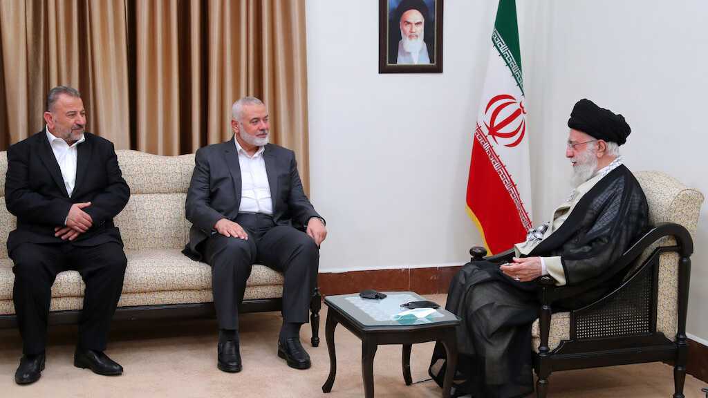 Sayyed Khamenei: De bons progrès réalisés en Cisjordanie occupée pour mettre l’ennemi à genoux