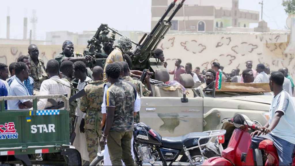 Soudan: combats à Khartoum, l’armée appelle les civils à s’enrôler