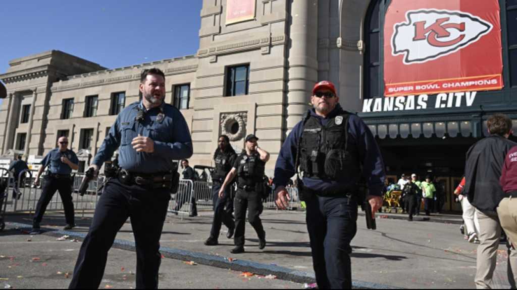 États-Unis: fusillade lors de la parade du Super Bowl à Kansas City, un mort et 21 blessés