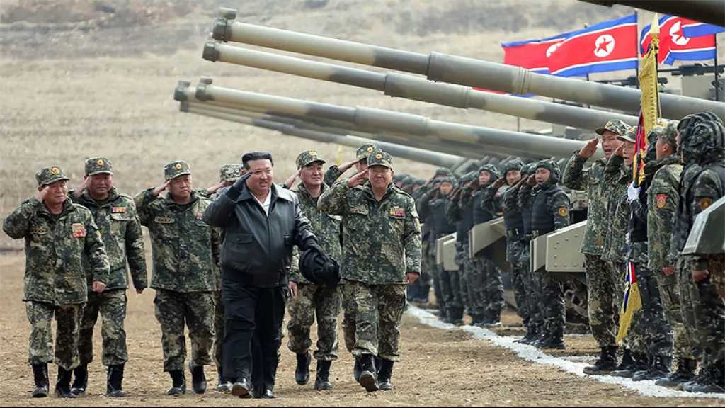 Corée du Nord: Kim Jong Un dévoile et teste un nouveau char de combat