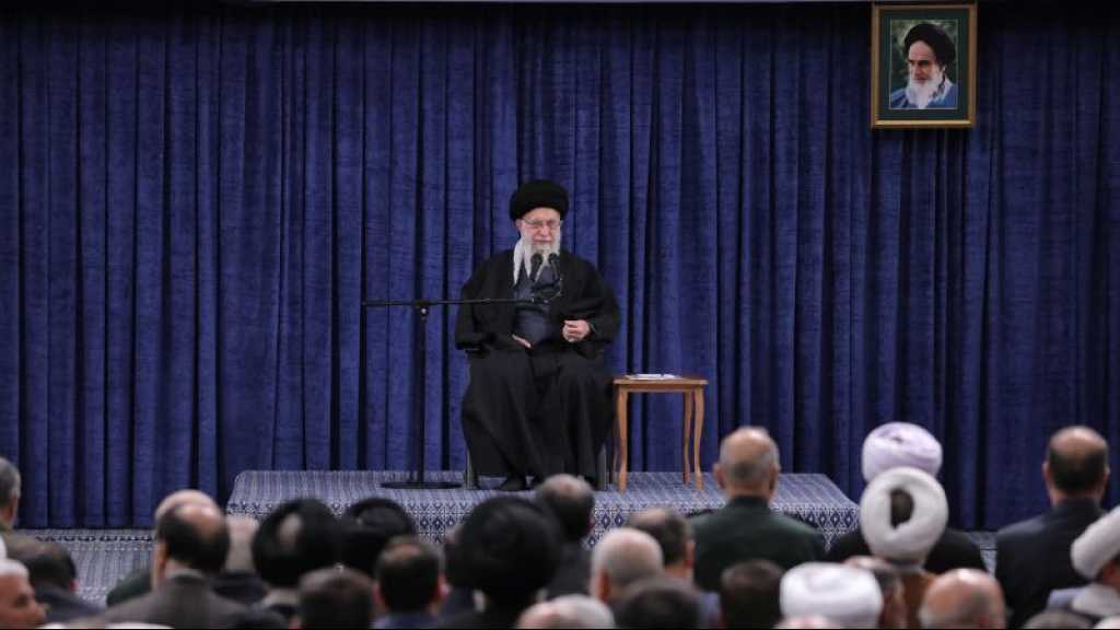 Sayyed Khamenei: «Israël» recevra une gifle pour l’attaque contre la Syrie