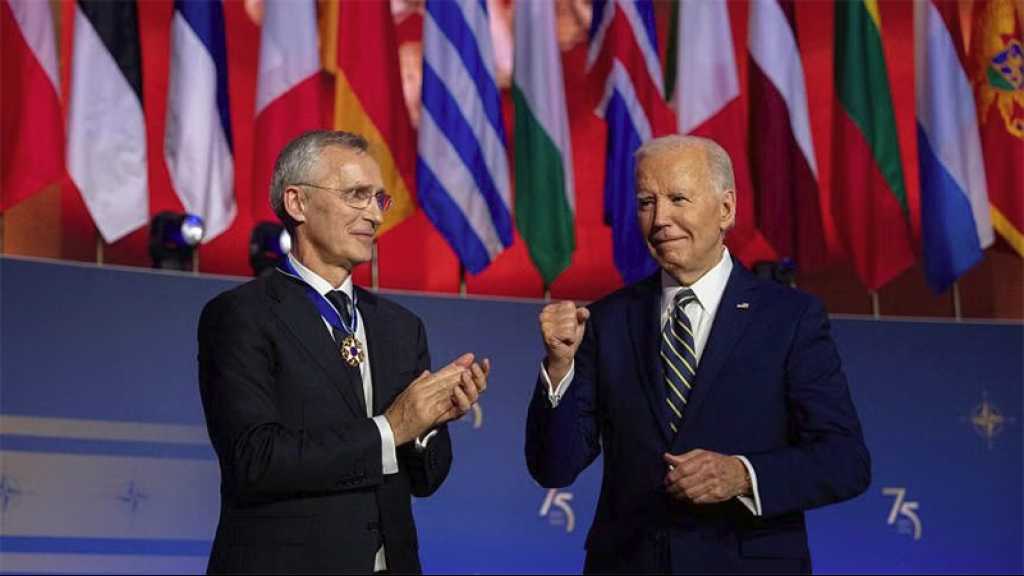 Guerre en Ukraine: Biden annonce la fourniture de systèmes de défense antiaérienne à Kiev