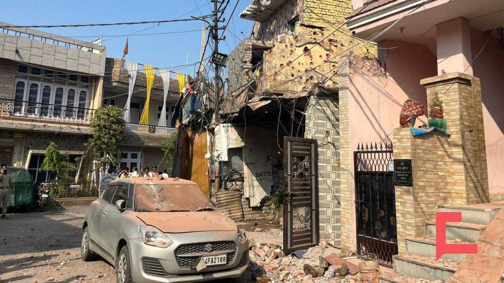 Les tensions Pakistan-Inde s’intensifient au Cachemire: tirs transfrontaliers, dégâts et victimes civiles (photos)