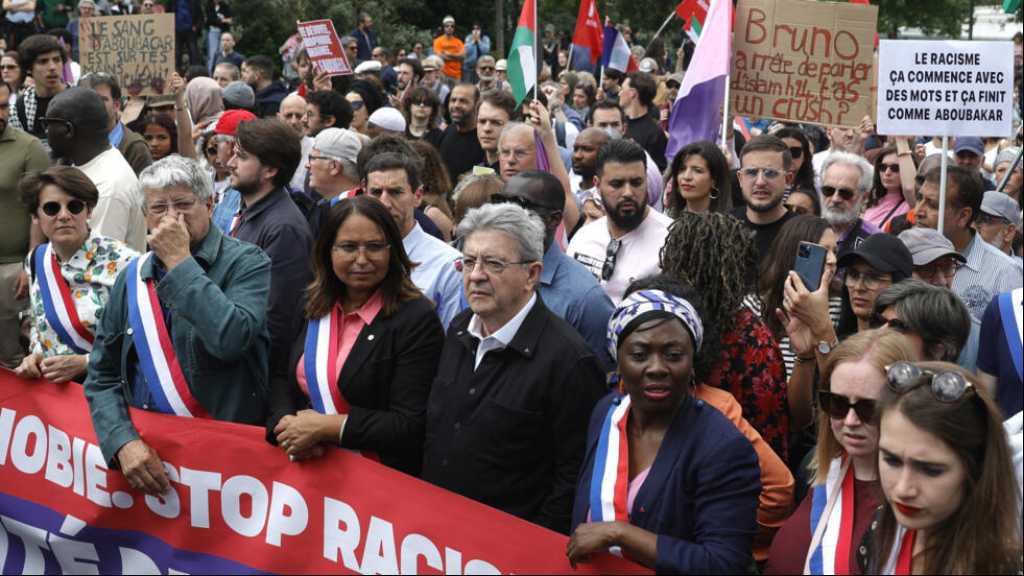 Plusieurs milliers de manifestants contre l’islamophobie à Paris