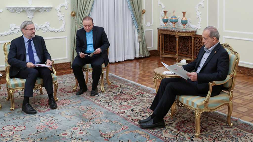 Iran: Pezeshkian dénonce les allégations des USA et de l’EU sur le nucléaire pacifique