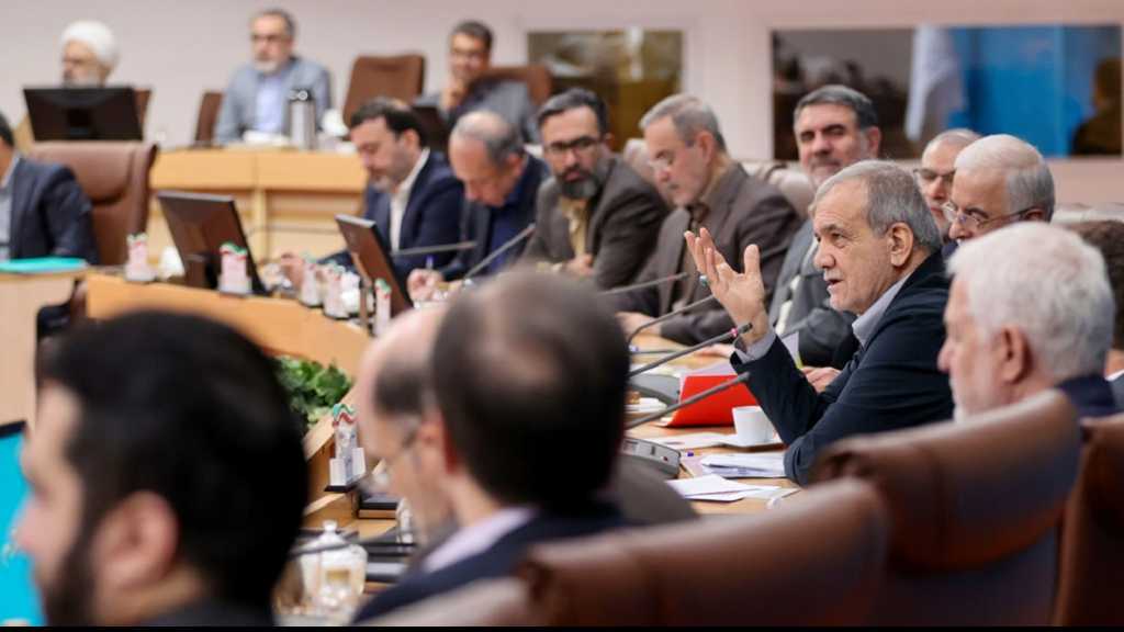 L’Iran ne cédera jamais à l’intimidation et surmontera les pressions étrangères, dit Pezeshkian