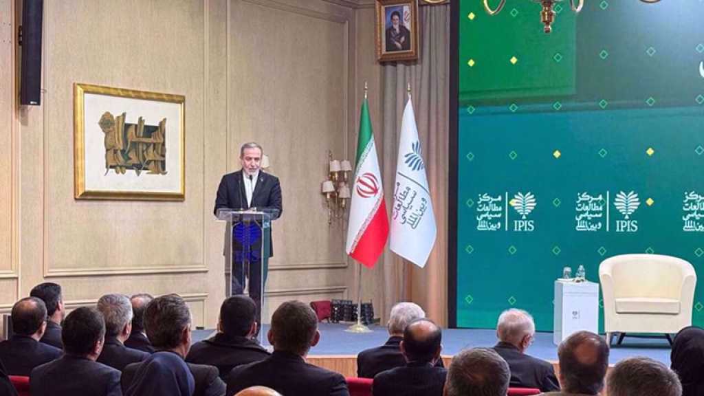 Araghchi: L’Iran privilégie la diplomatie tout en se tenant prêt à la guerre