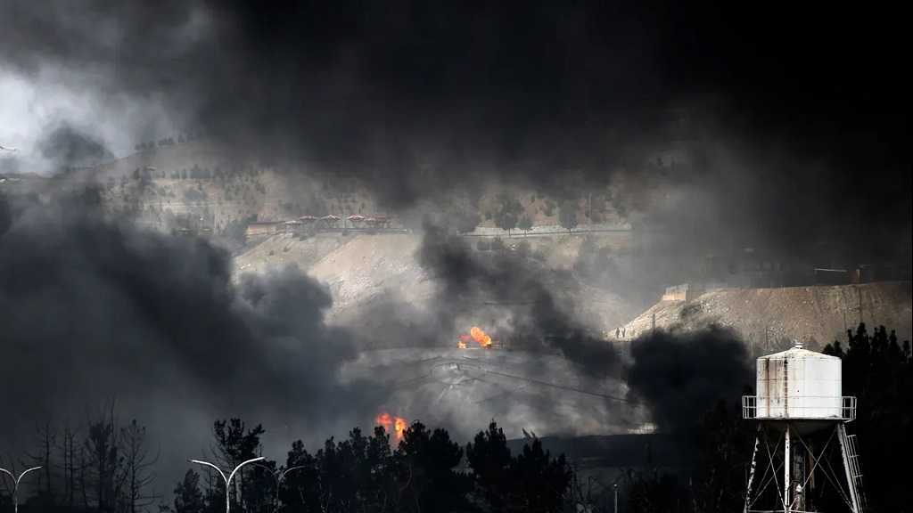 Frappes «israéliennes» sur des dépôts pétroliers: Téhéran dénonce un «écocide»