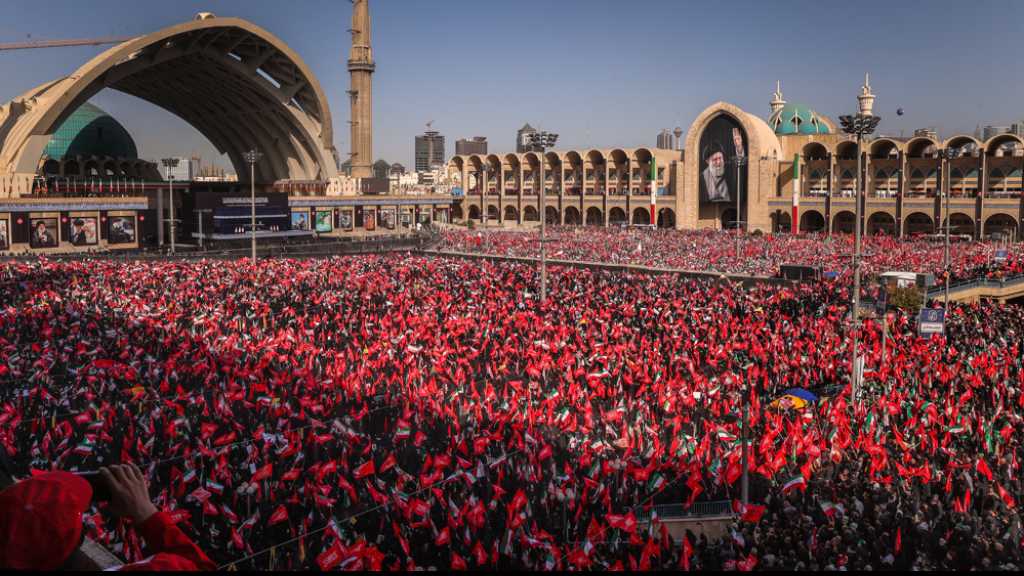 Des millions d’Iraniens font leurs adieux au Leader martyr à Téhéran