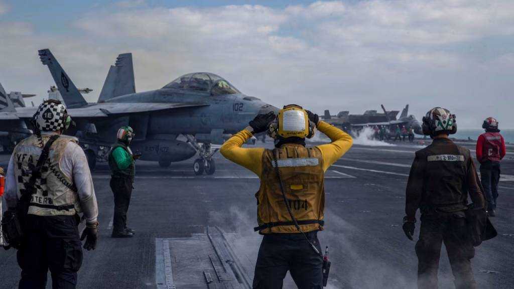 The Guardian: La guerre en Iran épuise les armes et le budget de la marine américaine