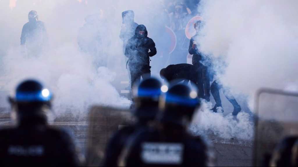 Mouvement lycéen en France: L’Iran condamne les violences policières