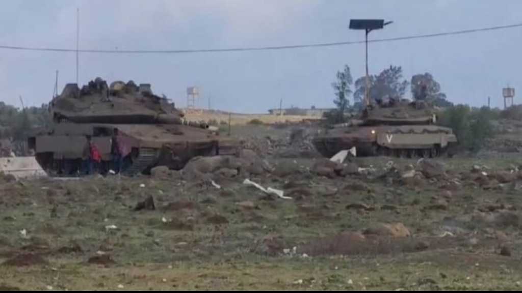 Syrie: L’armée «israélienne» déploie des chars et bloque une route dans le sud du pays