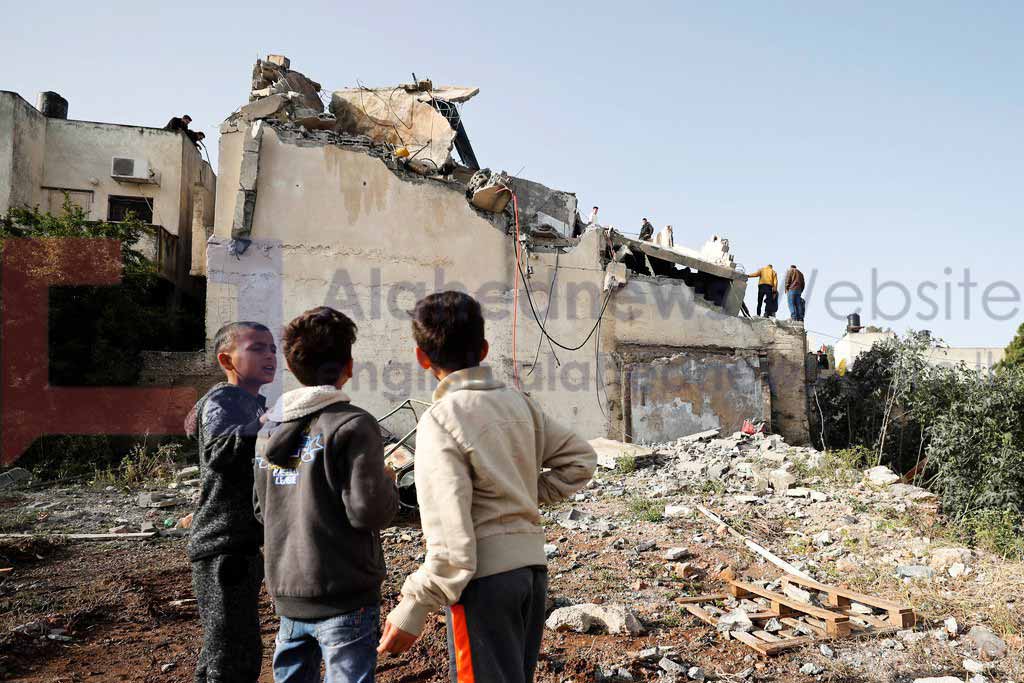 “Israël” détruit la maison de l’auteur de l’opération héroïque de Salfit