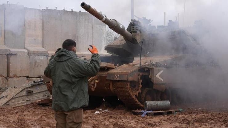 Le journal «israélien» «Yedioth Ahronoth» publie une photo d’un char endommagé par un missile antichar tiré par le Hezbollah 